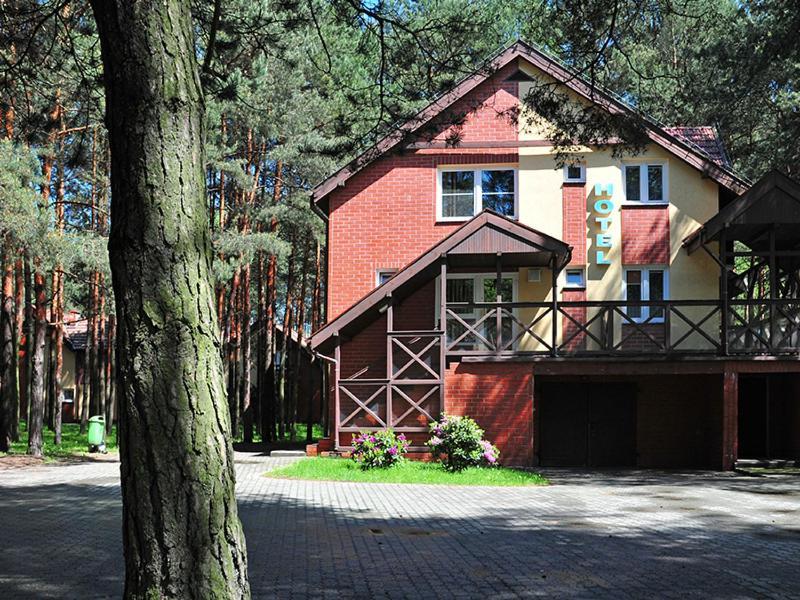 Wawrzkowizna Hotell Rząsawa Eksteriør bilde