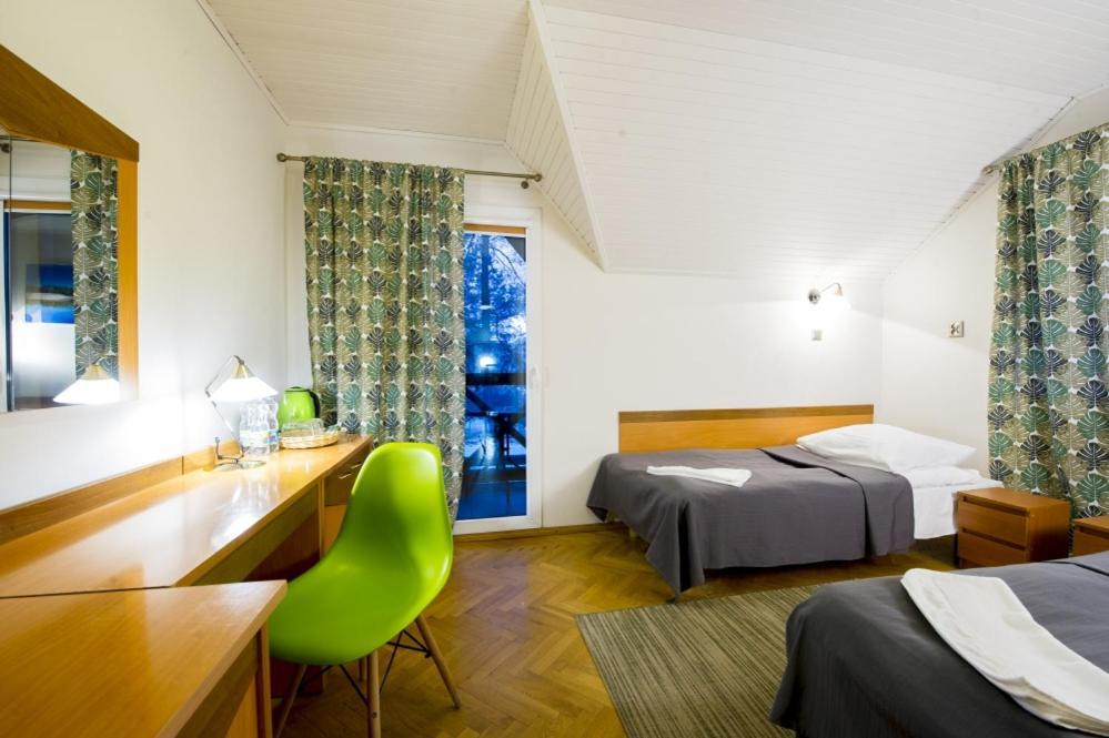 Wawrzkowizna Hotell Rząsawa Eksteriør bilde